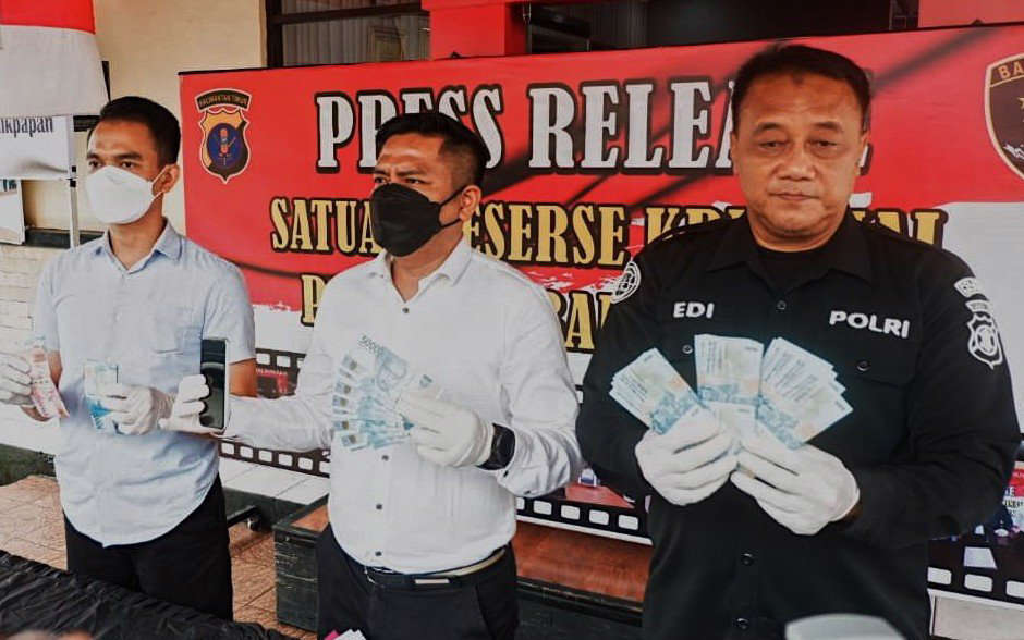 Dua Remaja di Balikpapan Nekat Cari Uang Palsu secara Online, Demi Membeli Ponsel iPhone 11